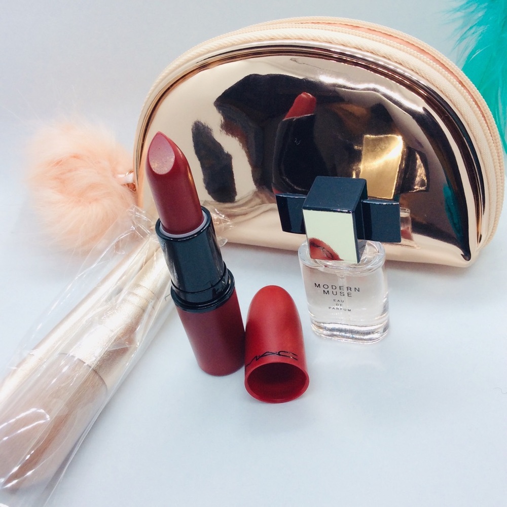 MAC Matte Russian Red Lipstick Bundle